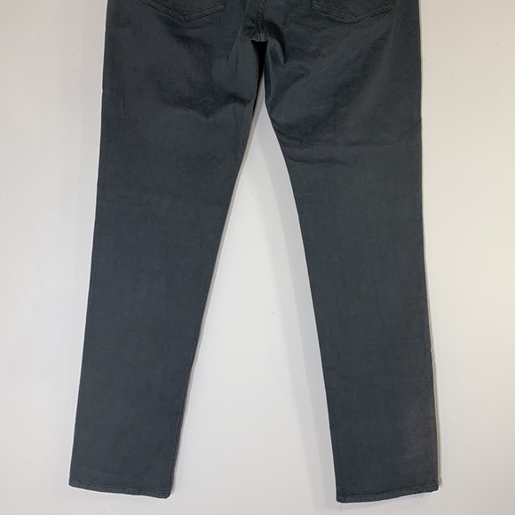 NWT. Theory 33 High-rise Straight Leg Shark Skin Jeans. - Picture 10 of 10